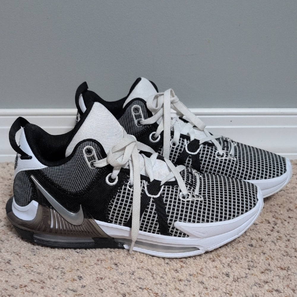 Nike LeBron Witness VII Black and White Basketball Shoes 10